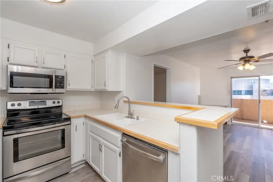 11410 Brookshire #319, Downey, CA 90241 - #3