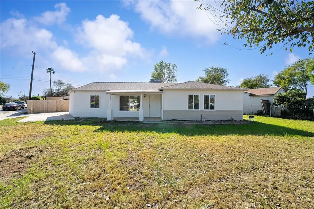 8326 Greenpoint, Riverside, CA 92503 - #1