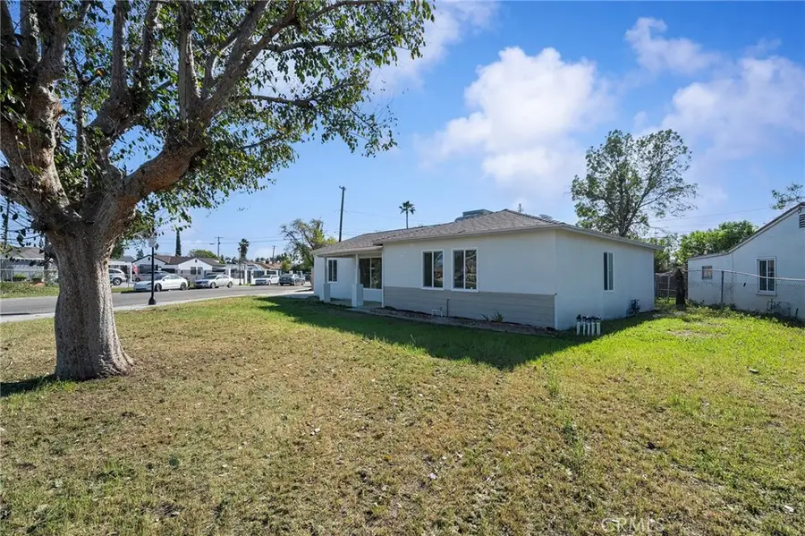 8326 Greenpoint, Riverside, CA 92503 - #3