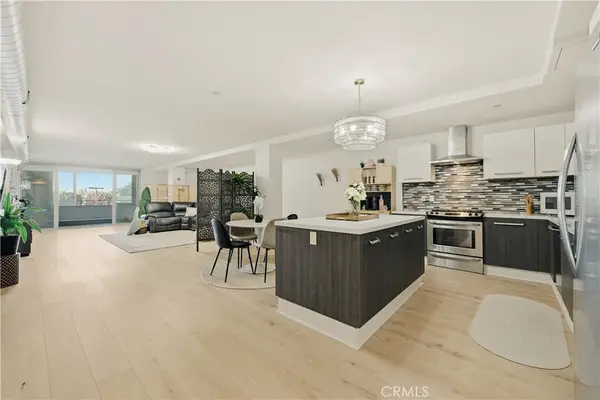 433 Pine #201, Long Beach, CA 90802