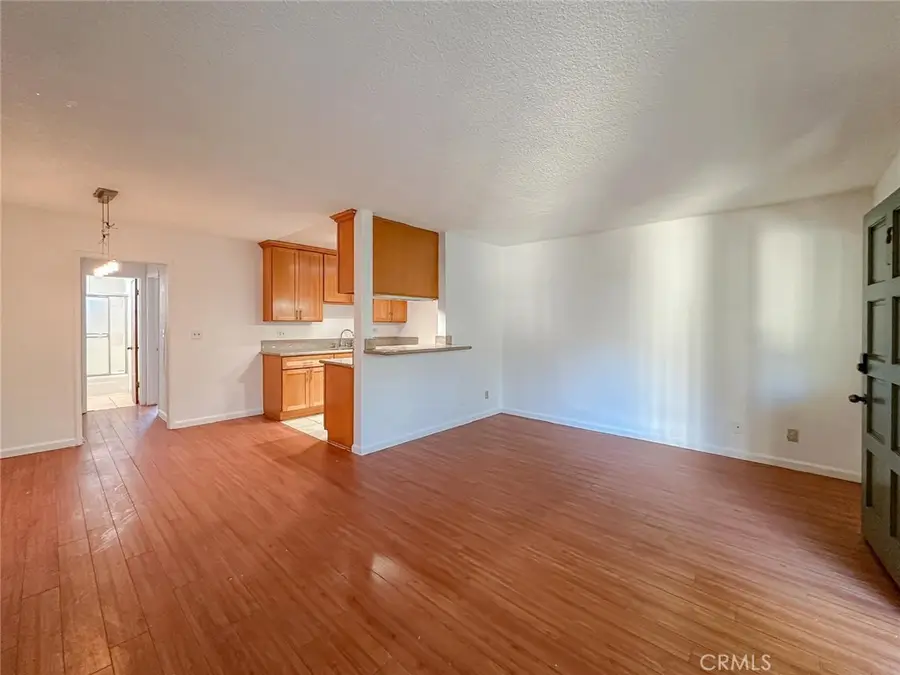 3045 E Theresa #8, Long Beach, CA 90814 - #2