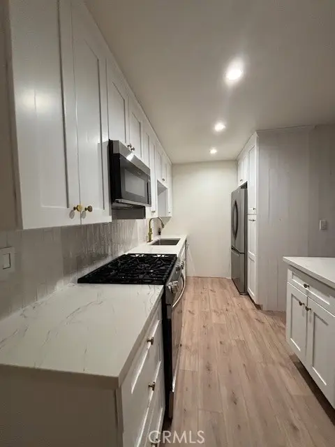 211 W Channel Islands, Port Hueneme, CA 93041 - #3