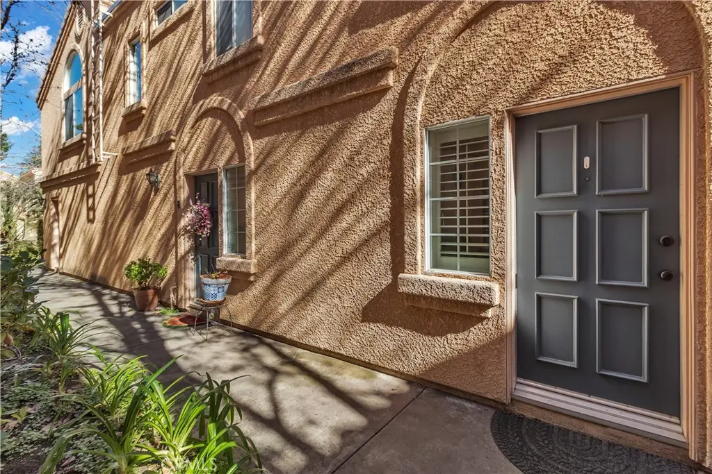 25144 Steinbeck #F, Stevenson Ranch, CA 91381 - #1