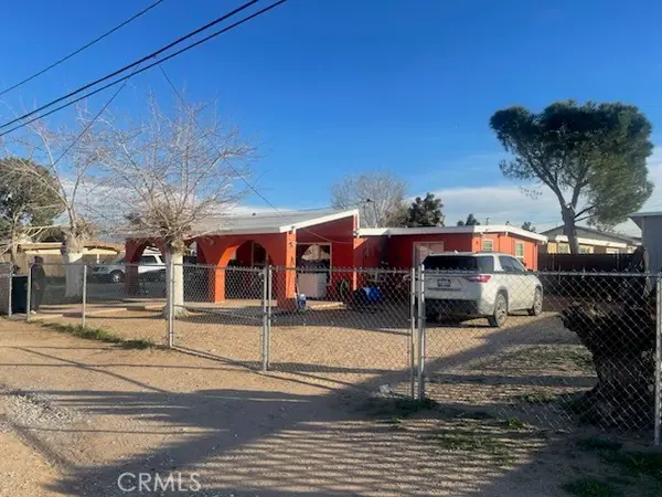15823 Walnut, Hesperia, CA 92345