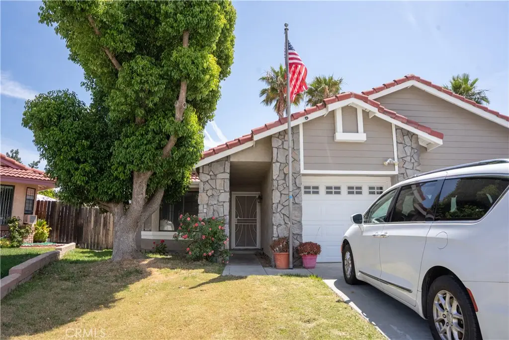 954 Basalt Court, Hemet, CA 92543 - #1