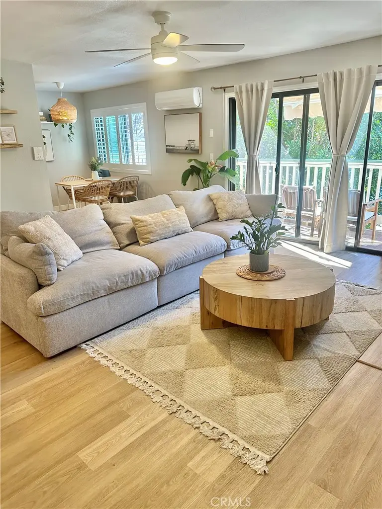 1045 E 3rd #4, Long Beach, CA 90802 - #1