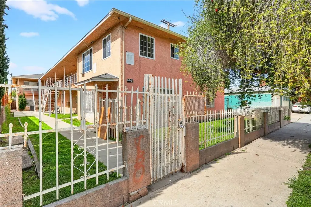 223 N Chester, Compton, CA 90221 - #1