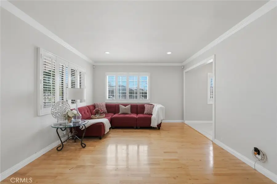 9809 Houghton Avenue, Santa Fe Springs, CA 90670 - #2