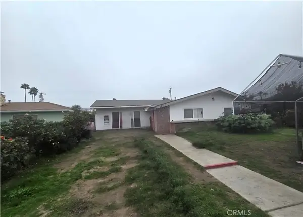 1217 White, Bakersfield, CA 93307