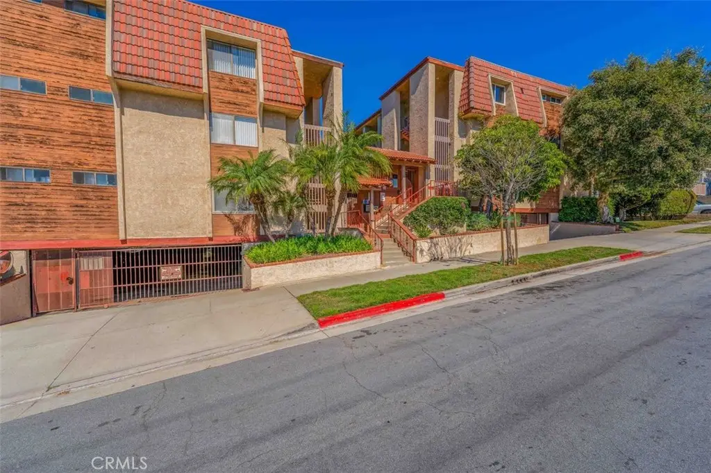 2101 E 21st #212, Signal Hill, CA 90755 - #1