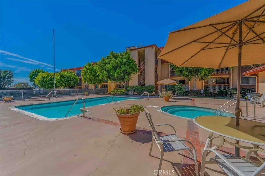 2101 E 21st #212, Signal Hill, CA 90755 - #3