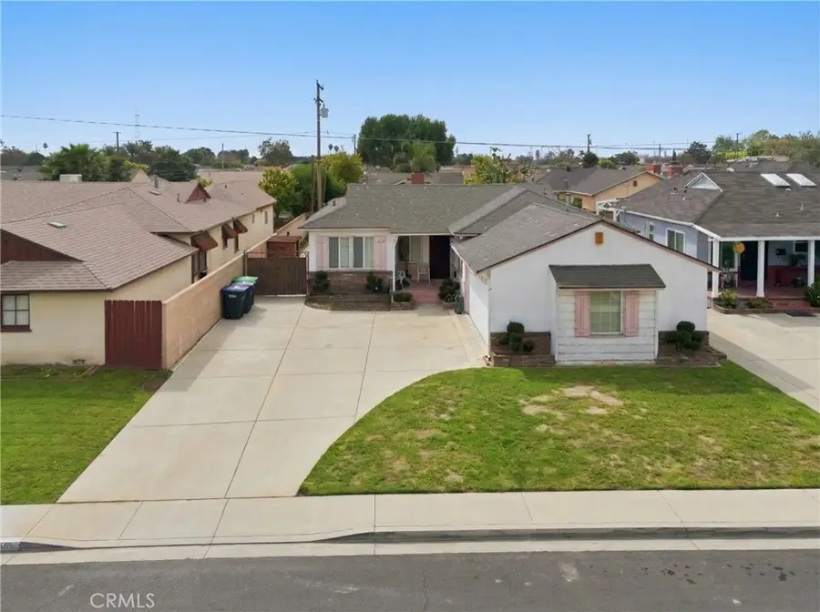 10456 Mapledale, Bellflower, CA 90706 - #2