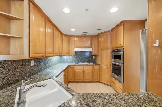 1500 E Ocean Boulevard #416, Long Beach, CA 90802 - #3