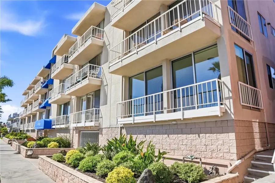 383 Bay Shore #203, Long Beach, CA 90803 - #3
