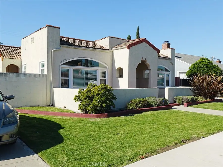 211 S Poinsettia Avenue, Compton, CA 90221 - #2