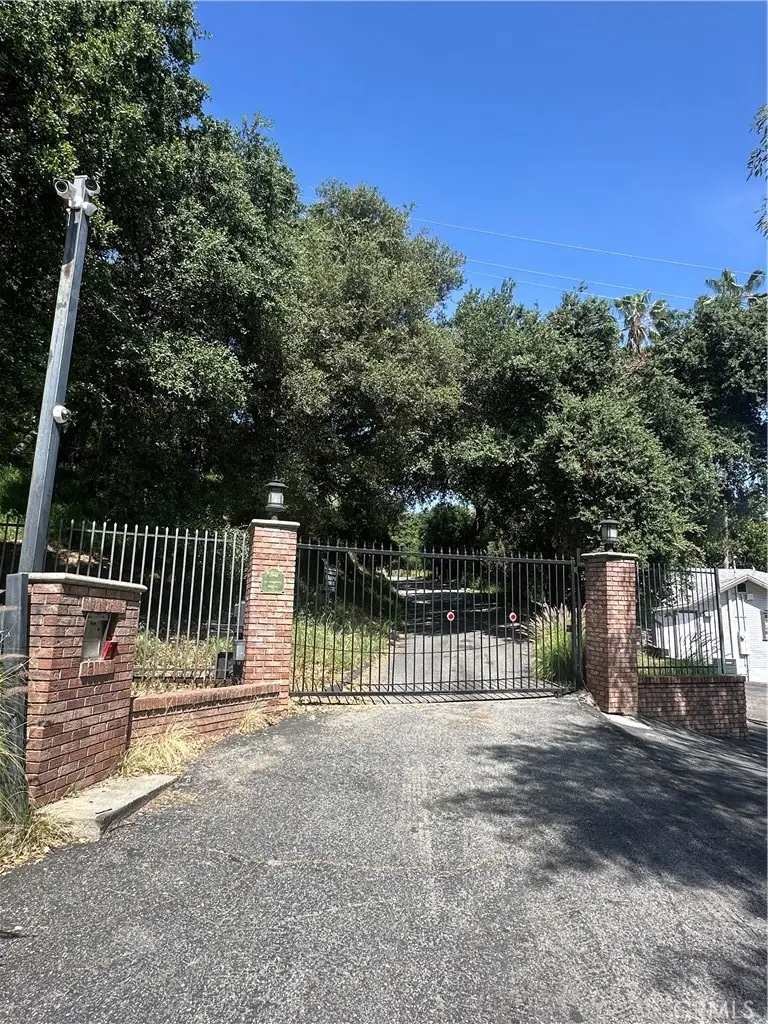 1154 N Glendora, Glendora, CA 91741 - #2