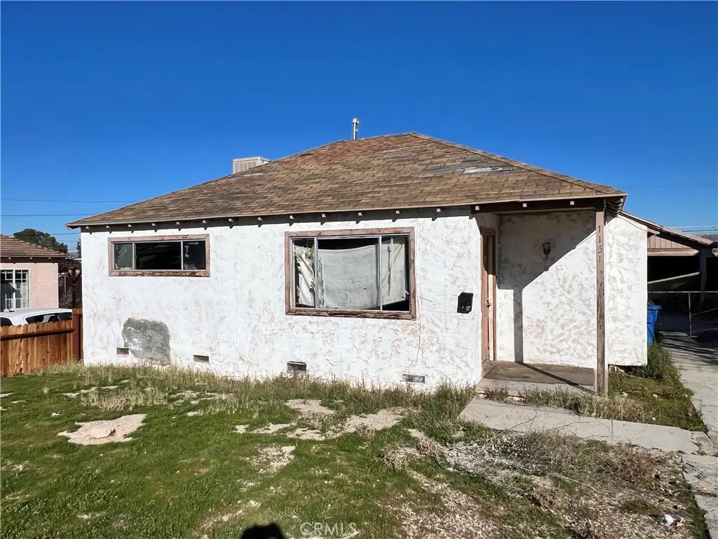 1151 Flora, Barstow, CA 92311 - #1