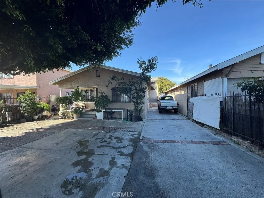 223 E 55th, Los Angeles, CA 90011 - #1