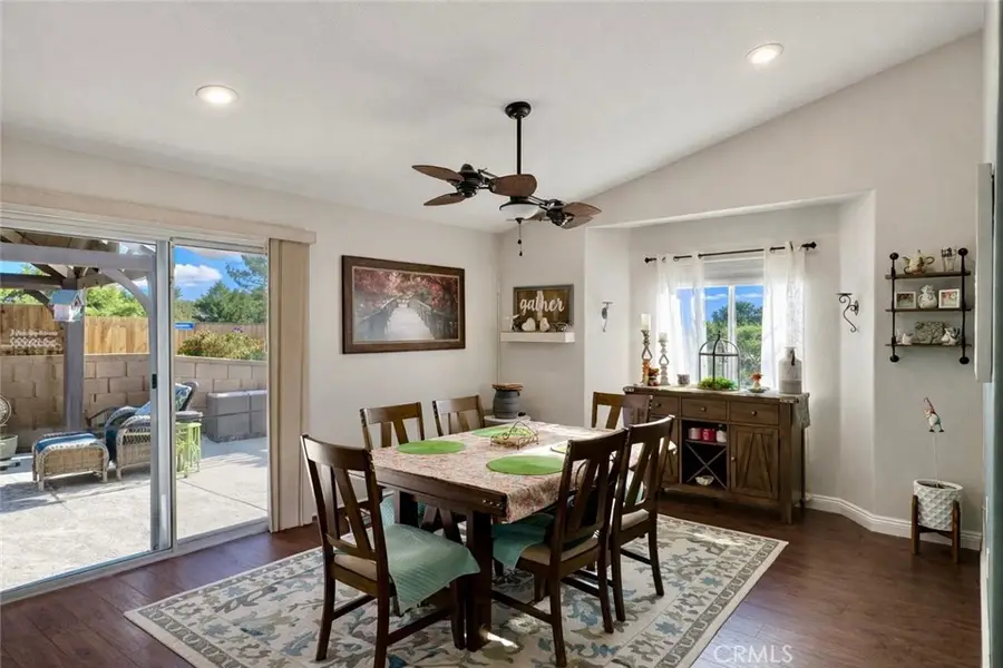 1063 Barnes Court, Calimesa, CA 92320 - #3