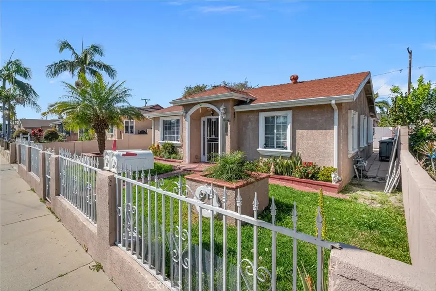 21931 Violeta Avenue, Hawaiian Gardens, CA 90716 - #3