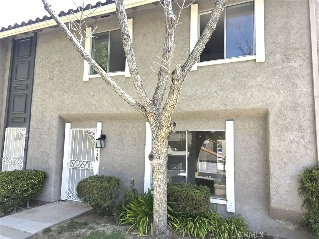26938 Via Terraza, Saugus, CA 91350 - #1
