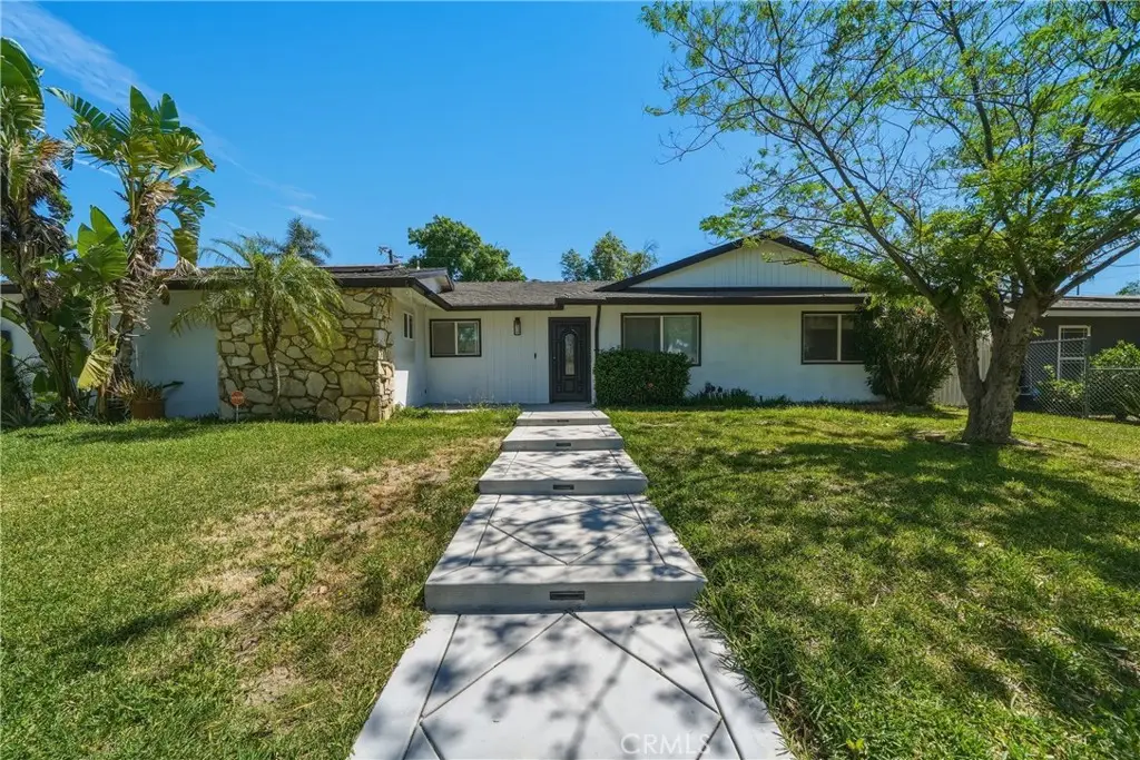 1365 N Chestnut, Rialto, CA 92376 - #1