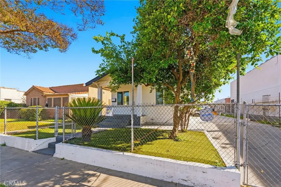 1118 E 77th, Los Angeles, CA 90001 - #2