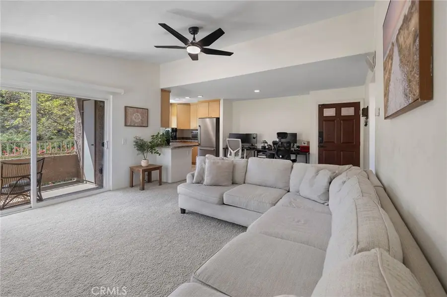 302 San Gabriel, Corona, CA 92882 - #3
