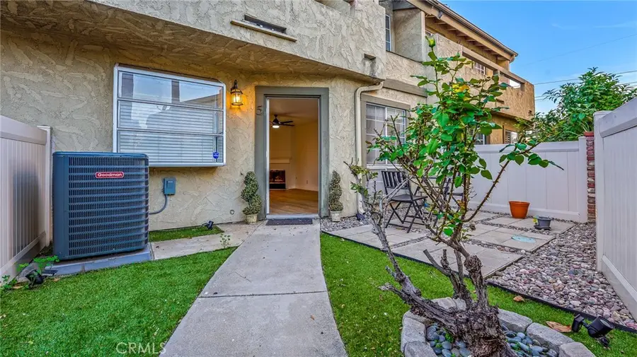 181 W La Verne Ave #5, Pomona, CA 91767 - #2