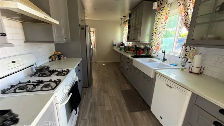 1006 Nicklett, Fullerton, CA 92833 - #3