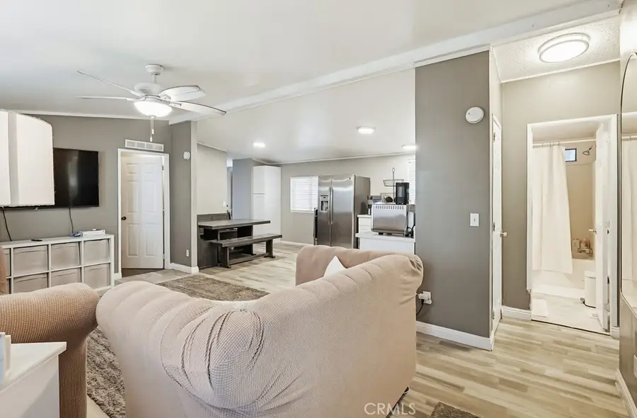 7101 Rosecrans E #84, Paramount, CA 90723 - #3