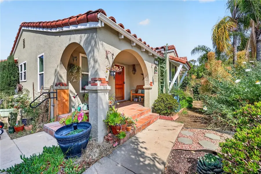 2852 W Avenue 34, Los Angeles, CA 90065 - #3