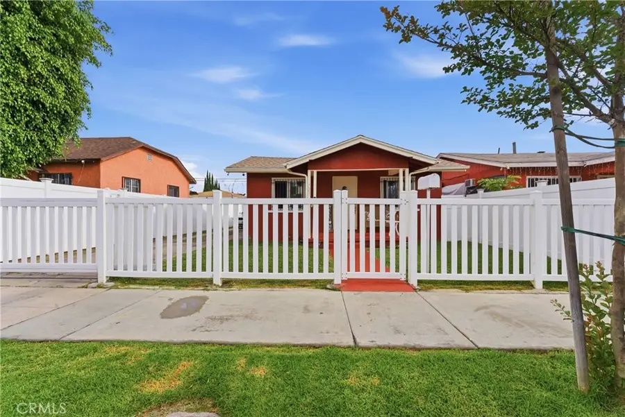 723 E 110th, Los Angeles, CA 90059 - #3