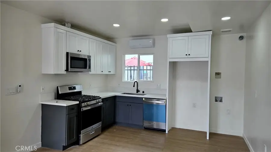 11171 Bullis, Lynwood, CA 90262 - #2