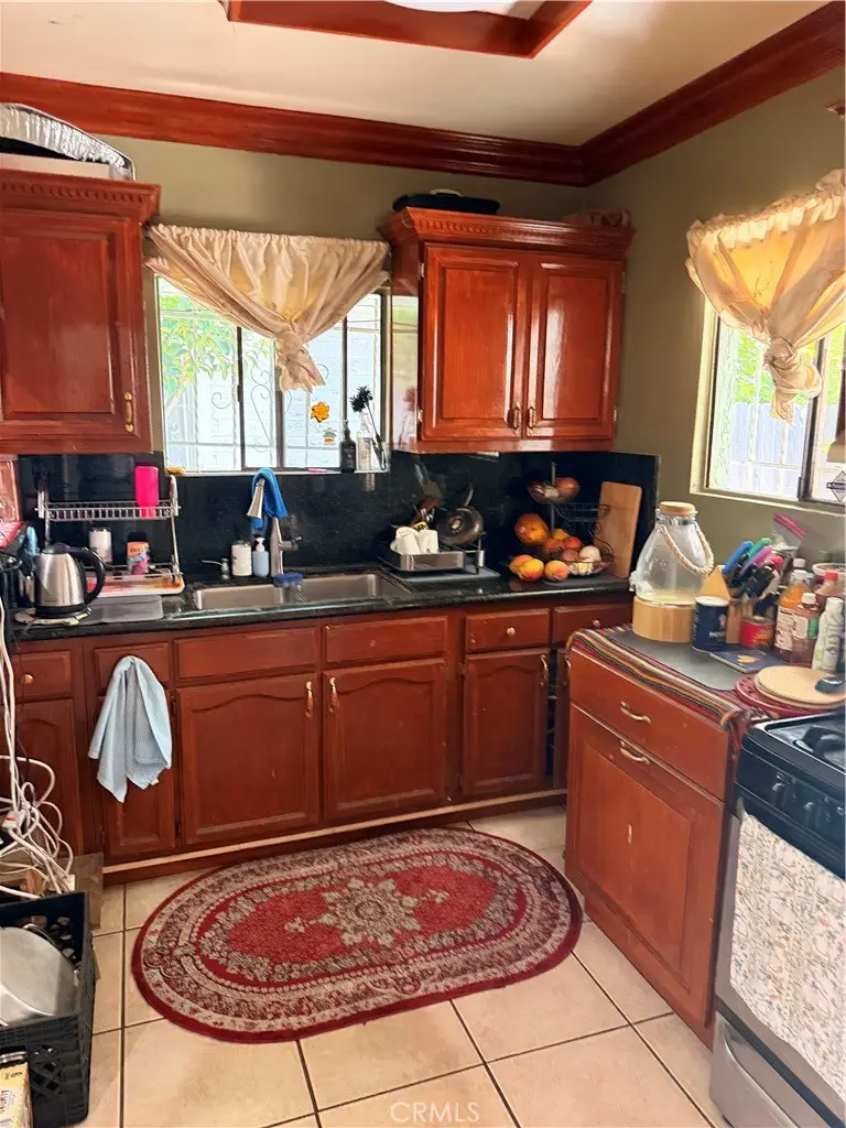 2384 W 30th, Los Angeles, CA 90018 - #3