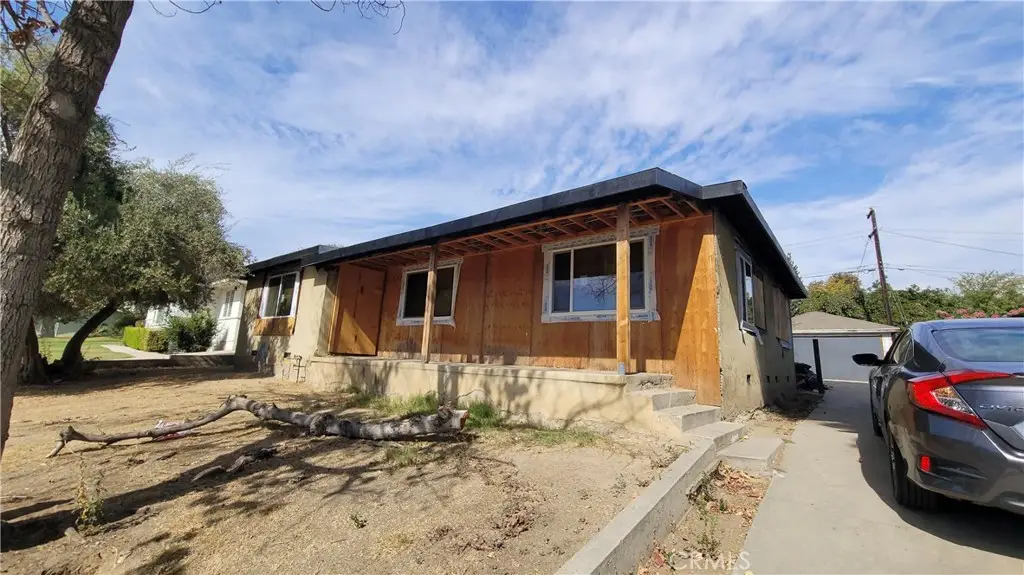 2922 Hillburn Rd, Bakersfield, CA 93306 - #1