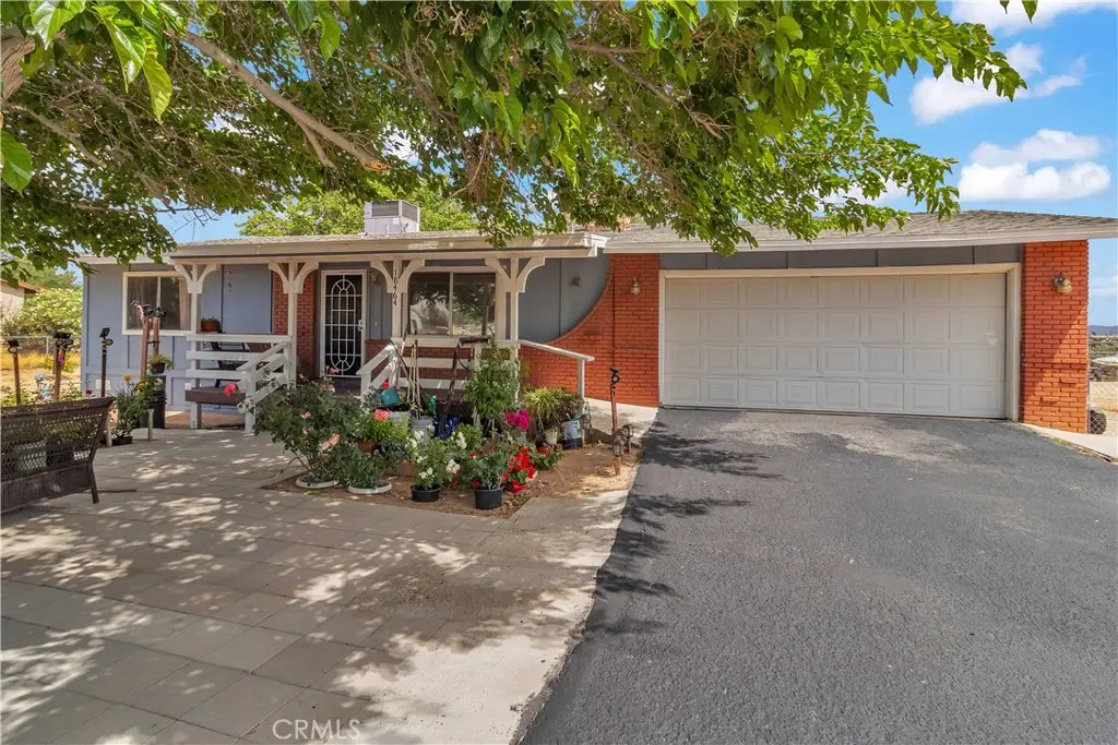 18464 Vine Street, Hesperia, CA 92345 - #1