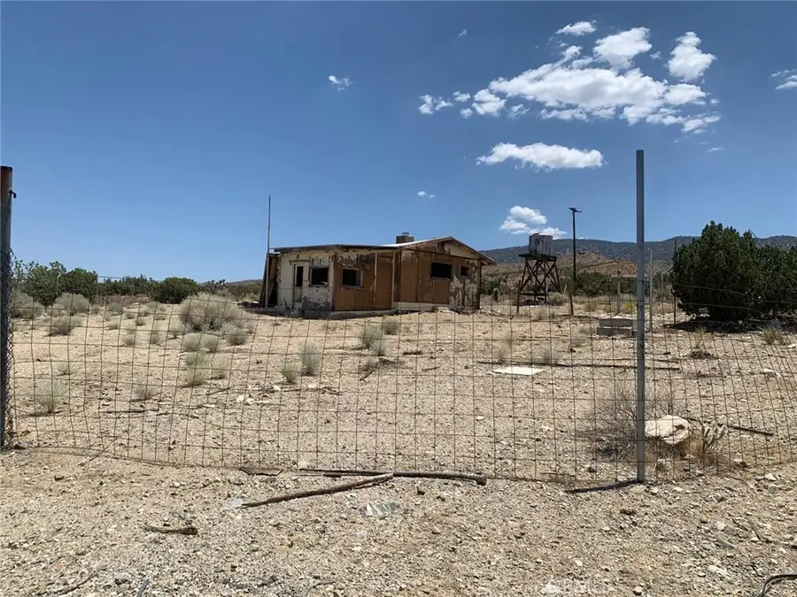0 Vic Ave Z4 234 Ste, Llano, CA 93544 - #3