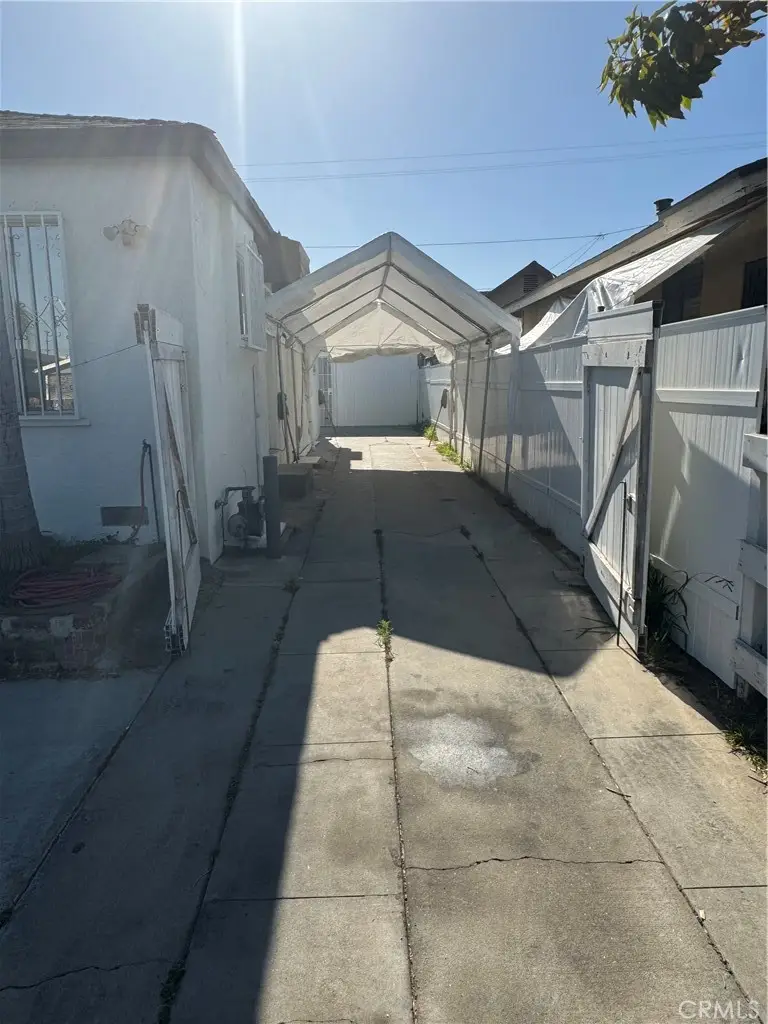 737 Brady, East Los Angeles, CA 90022 - #3