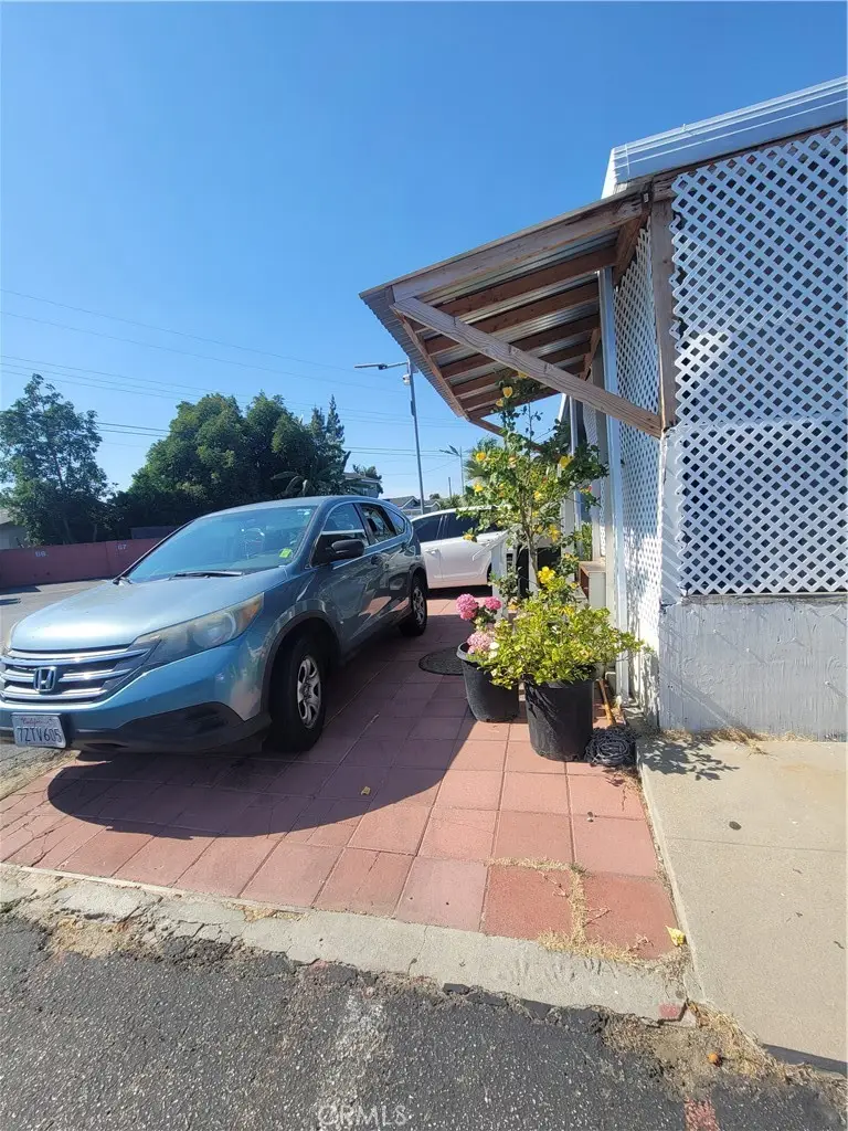 Ave. Orange Avenue #B-29, Paramount, CA 90723 - #2