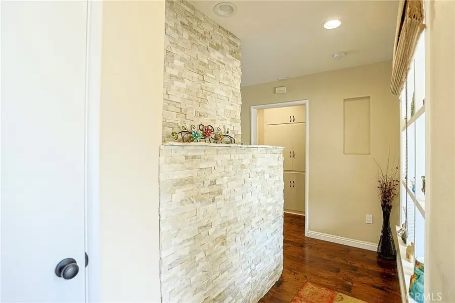 5621 Fallsgrove, Los Angeles, CA 90016 - #2