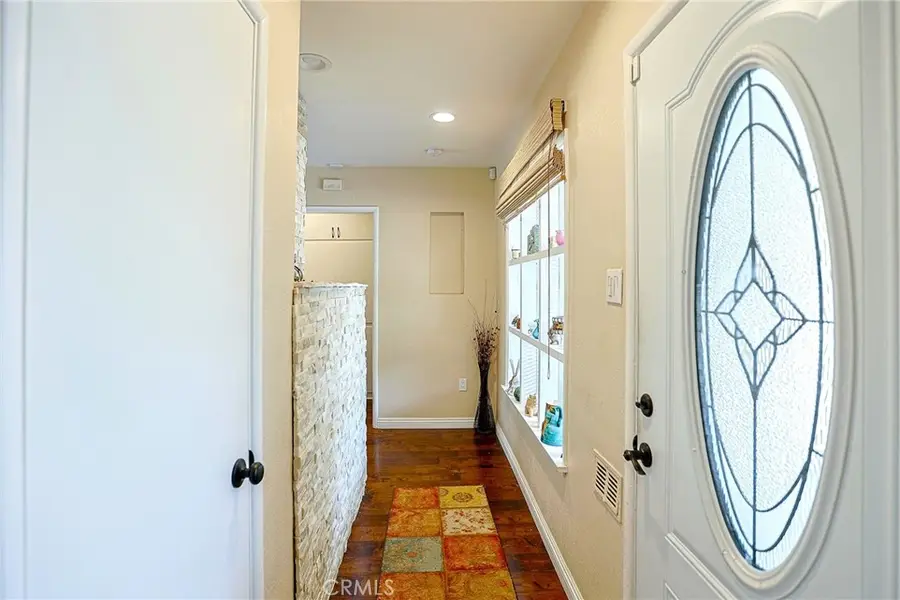 5621 Fallsgrove, Los Angeles, CA 90016 - #3