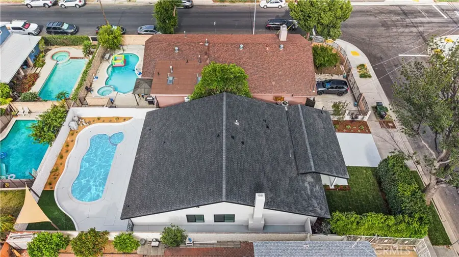 20254 Leadwell Street, Winnetka, CA 91306 - #2