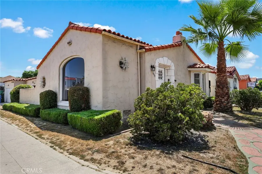 1030 W 80th, Los Angeles, CA 90044 - #2