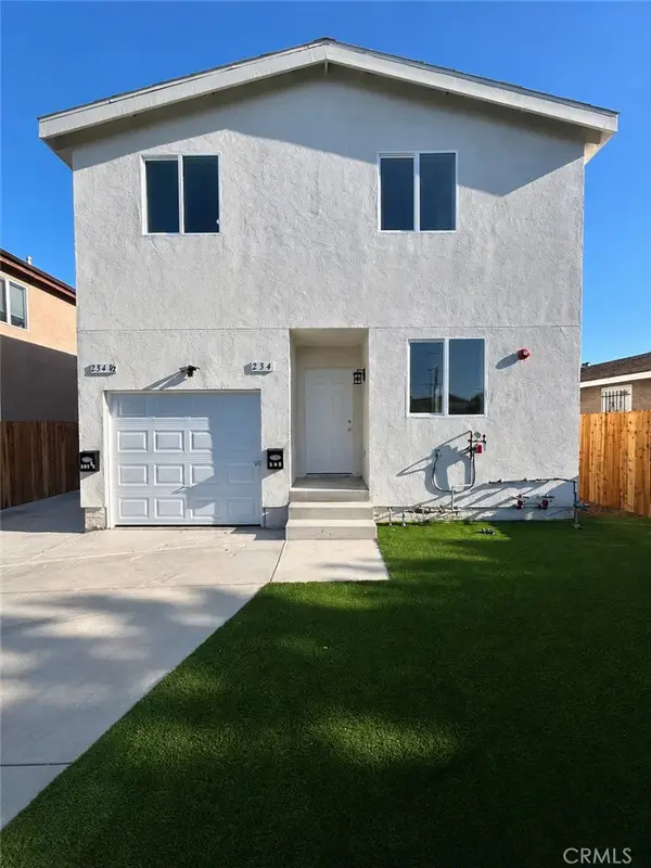 234 -234 1/2 E 81st, Los Angeles, CA 90003