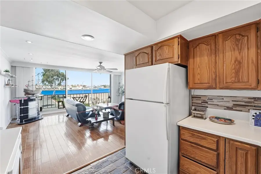 383 Bay Shore Avenue #307, Long Beach, CA 90803 - #2