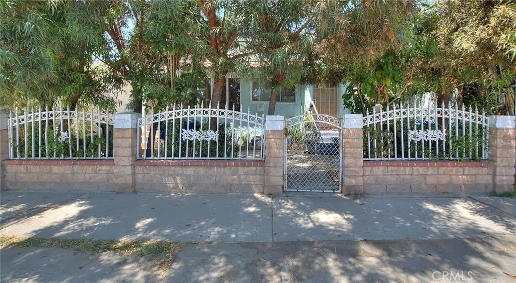 1159 E 74th Street, Los Angeles, CA 90001 - #1