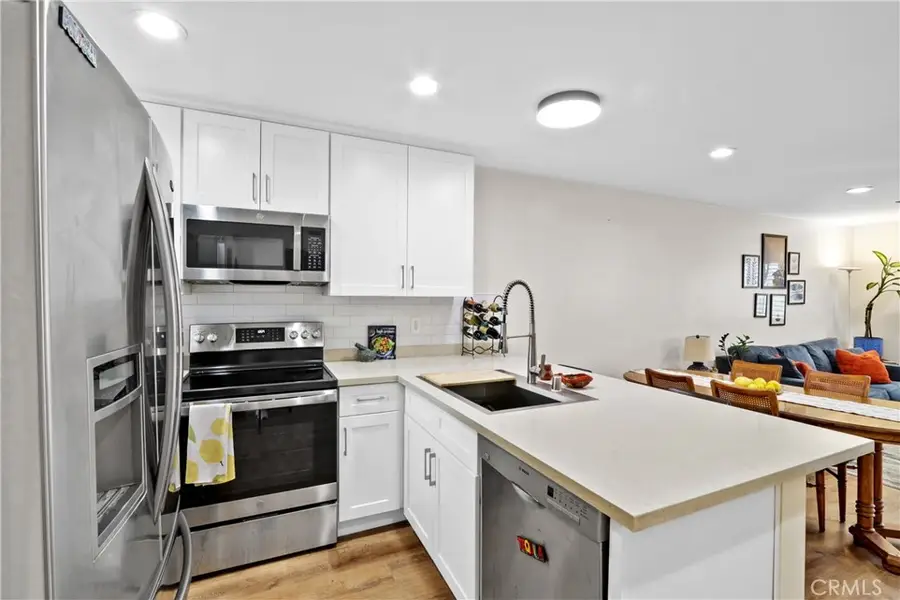 2332 E 17th Street #103, Long Beach, CA 90804 - #2