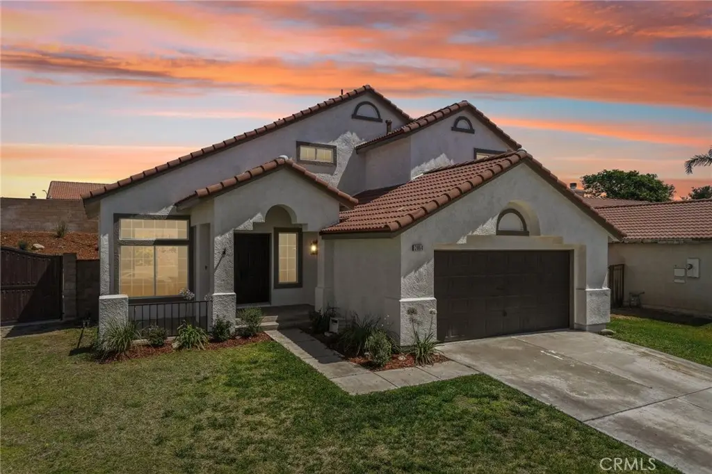 2864 W Buena Vista, Rialto, CA 92377 - #1