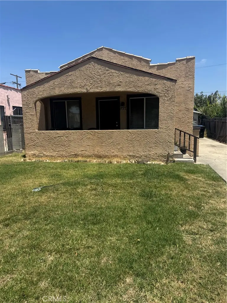 723 104th Place, Los Angeles, CA 90044 - #1